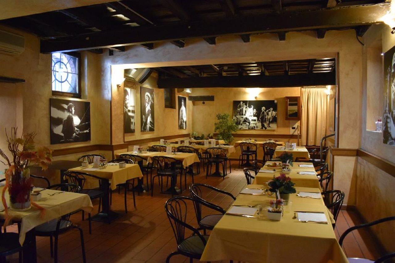 Excel Hotel Naviglio - Ca'Bianca Милано Екстериор снимка