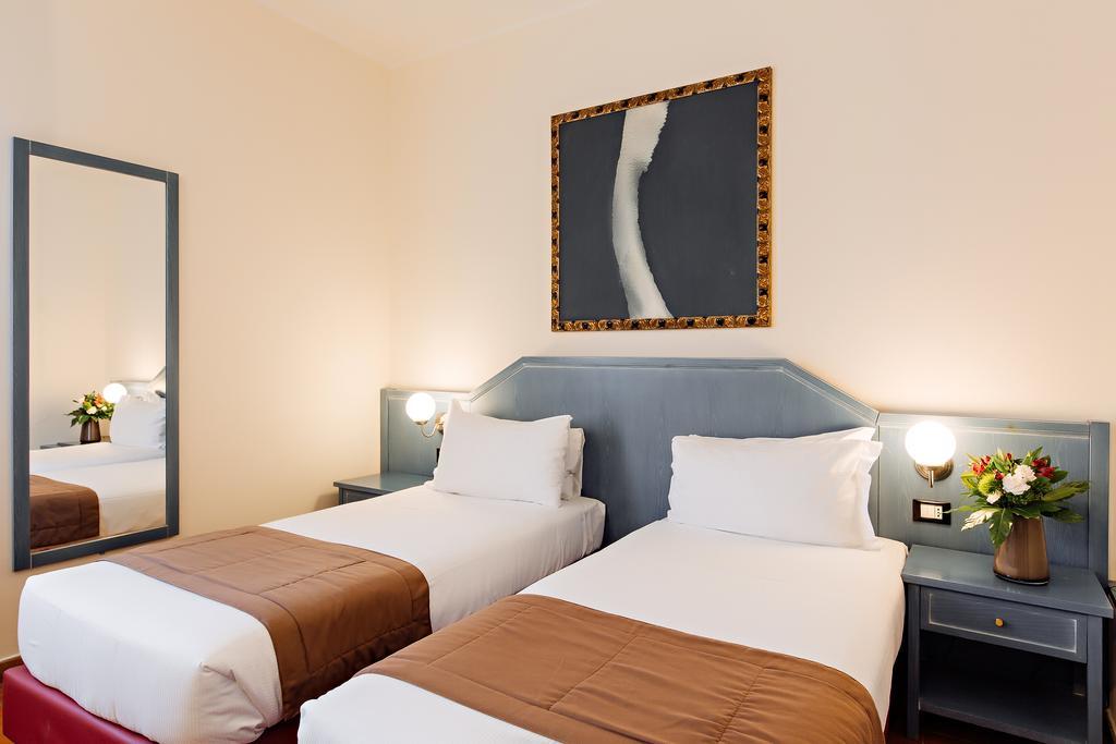 Excel Hotel Naviglio - Ca'Bianca Милано Екстериор снимка