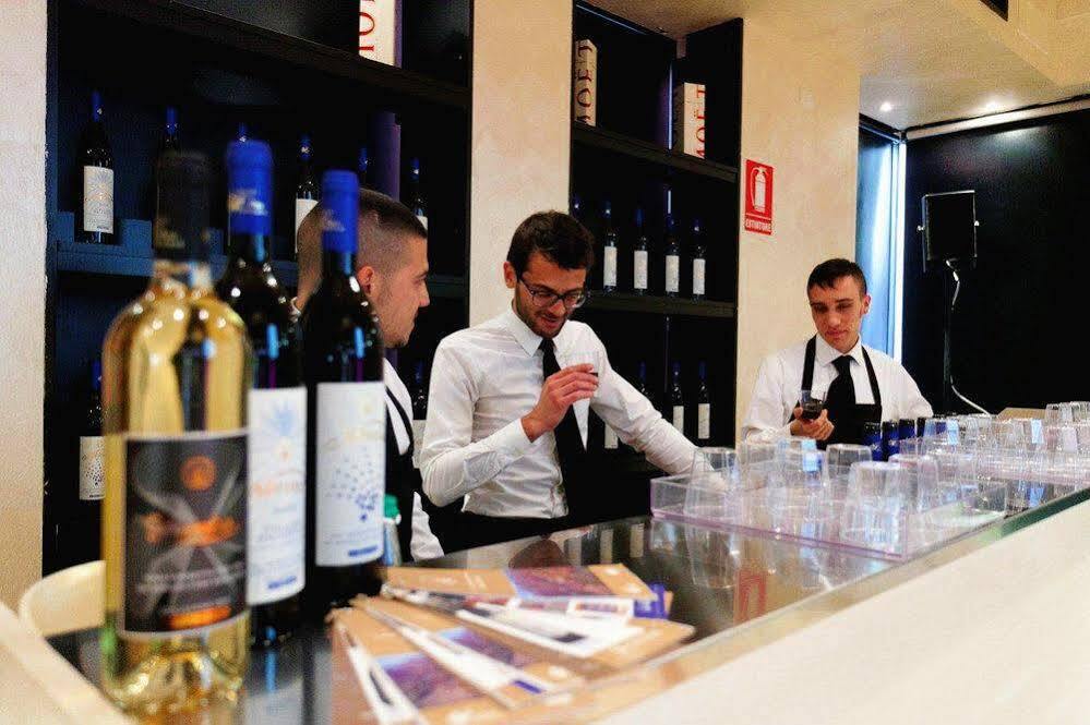 Excel Hotel Naviglio - Ca'Bianca Милано Екстериор снимка